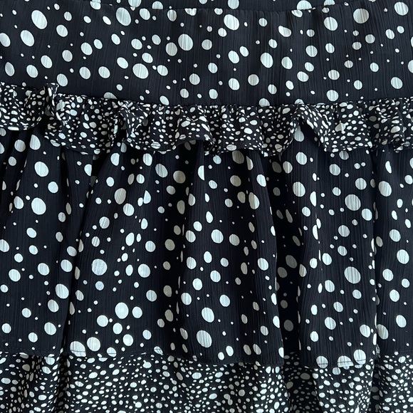 Black and White Polka Dot Mini Skirt - Picture 2 of 3